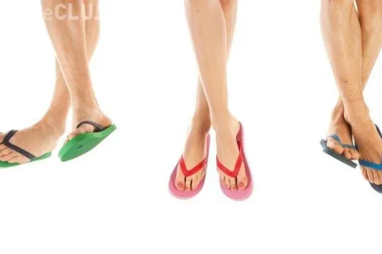 Cum îți afectează șlapii picioarele