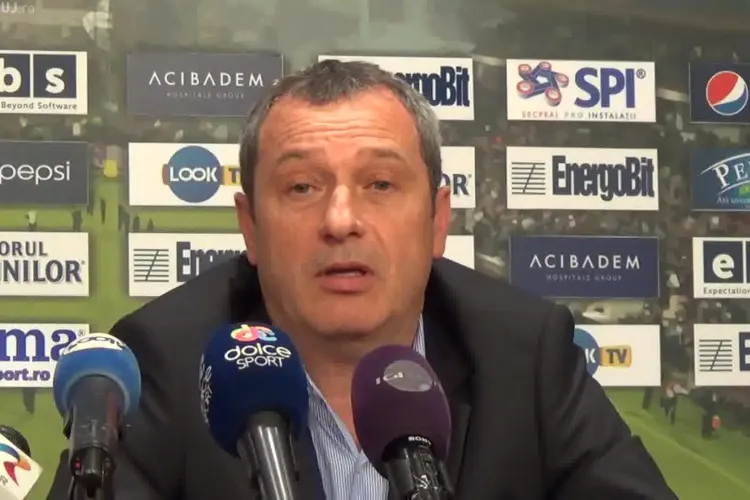 Rednic a pierdut VESTIARUL la CFR Cluj. Jucătorii nu-l ascultă, iar el dă vina pe arbitri