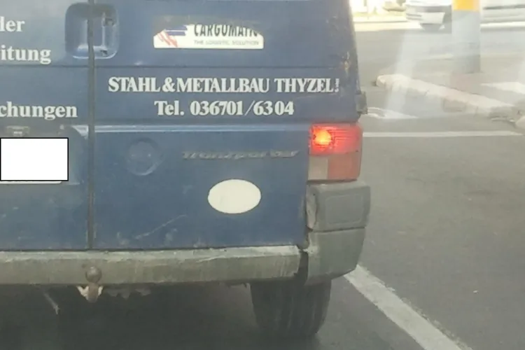 Prin Cluj-Napoca mai circulă ”sicrie” pe roți: ”Oare cum obțin ITP -ul?” - FOTO