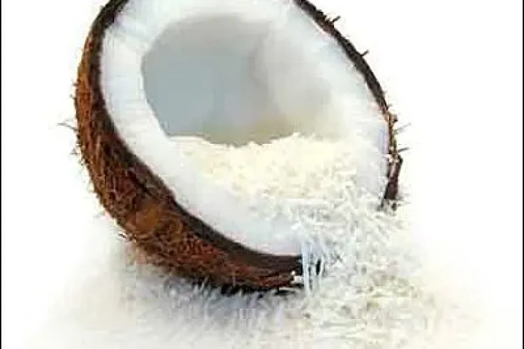 De ce este benefic să bei apă de cocos