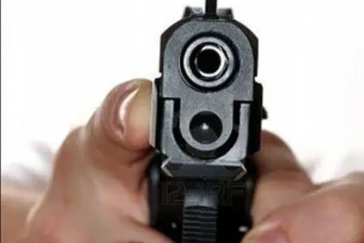 Poliția a tras cu pistolul în Piața Gării după Lăcătuș