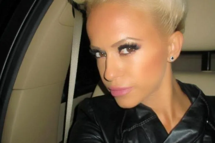 Anda Adam infirmă zvonurile despre viața sa personală cu un mesaj pe Facebook