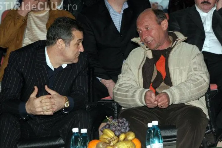 Băsescu îl ironizează pe Gigi Becali: ”Când o facem de oaie...”