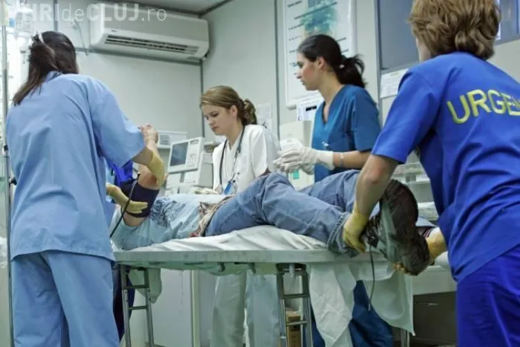 Și-a prins soția în pat cu tatăl lui de 71 de ani și i-a tăiat penisul cu cuțitul