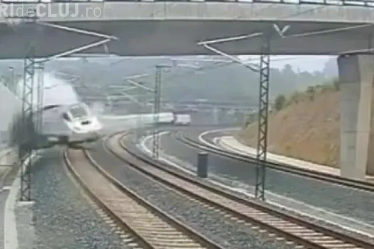 Imagini LIVE de la accidentul de tren din Spania: Mecanicul trenului: ”Am greșit, vreau să mor!” VIDEO