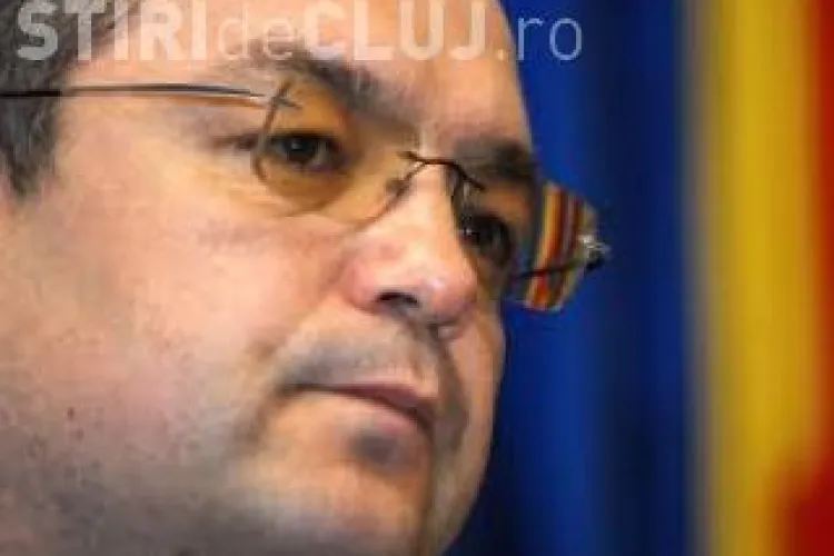 Boc l-a atacat pe Ponta: Pentru shopping, nu trebuia să ia o aeronavă să meargă în China