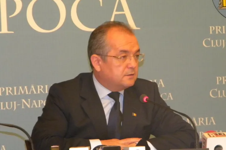 Boc îl acuză pe Ponta că legalizează jaful: Prin lege, instituțiile publice pot da contracte de până la 100.000 de euro fără licitație