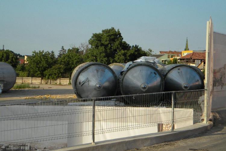 URSUS a demolat și rezervoarele uriașe de la Fabrica Bere de la Cluj - FOTO