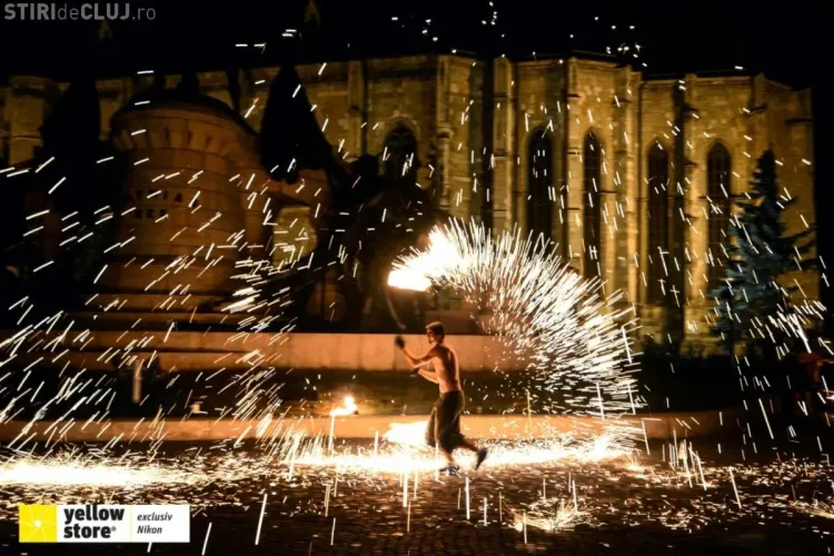 Peste 15.000 de participanţi clujeni la Festivalul ”Colours of Cluj”. Va urma o ediție și în 2014 - Galerie FOTO