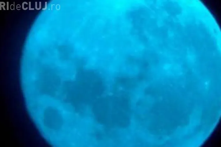 Avem LUNĂ ALBASTRĂ pe cer. Fenomenul astronomic este vizibil și de la Cluj