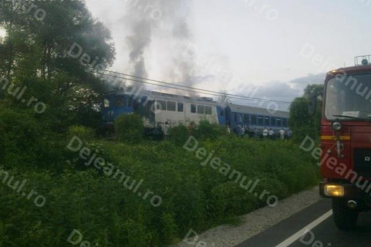 O locomotiva a luat foc între Galgau și Ileanda. Pasagerii evacuați