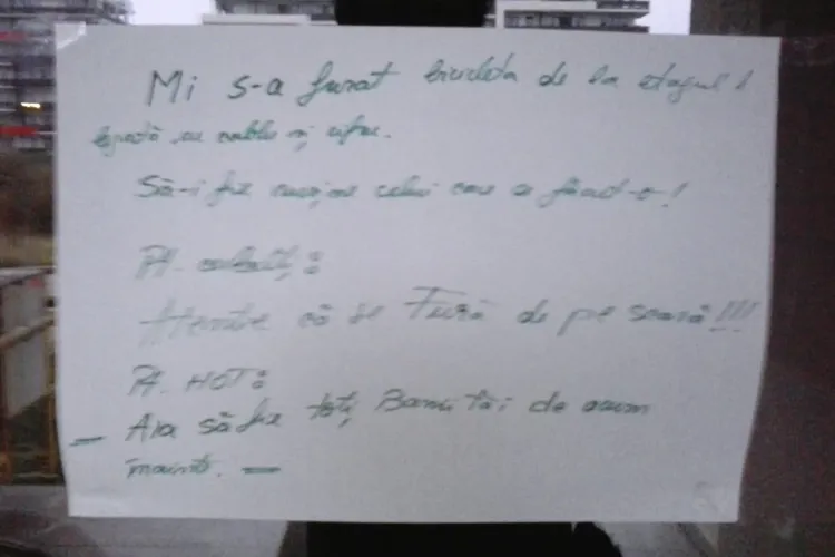 Unui clujean din Bună Ziua i s-a furat bicicleta de pe casa scării. Cum l-a BLESTEMAT pe HOȚ - FOTO