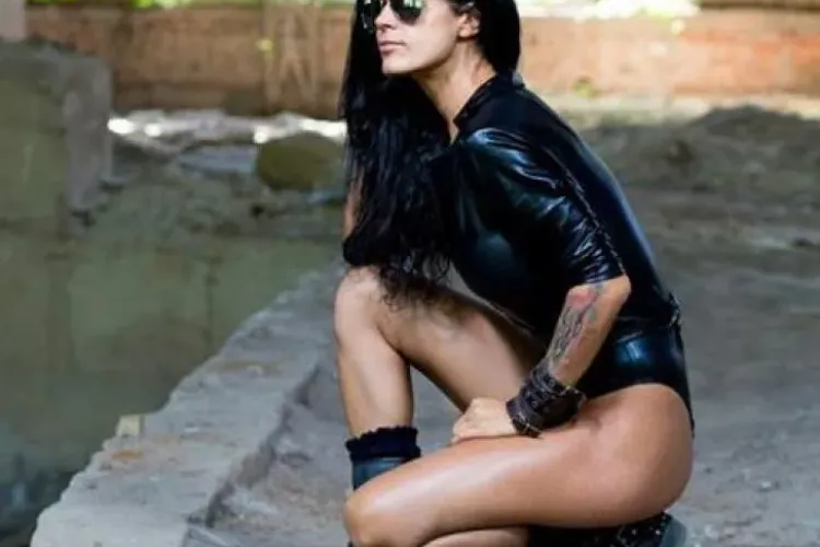 Ea e ”mama” Kangoo Jumps-ului din VESTUL țării. Are 40 de ani și arată de senzație - FOTO