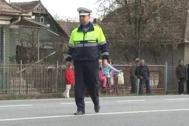 Accident la Răscruci! O femeie a fost lovită de mașină