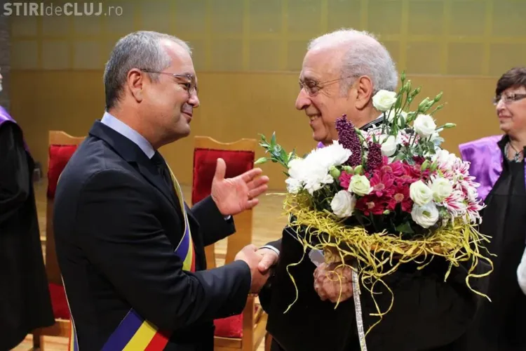 Dirijorul Lawrence Foster a primit titlul de Doctor Honoris Causa la Cluj FOTO