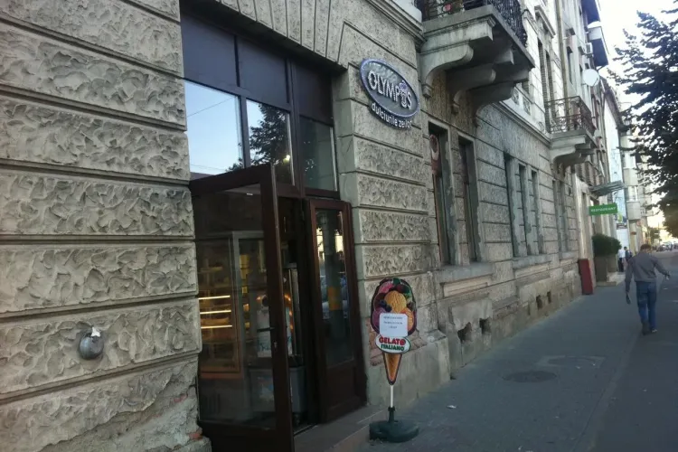 Cofetăria Olympos de pe 21 Decembrie 1989, atacată a treia oară de același hoț. Poliția unde e? - FOTO