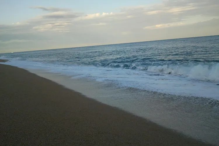 LITORALUL PENTRU TOŢI 2013! Ce TARIFE sunt între 2 - 29 septembrie