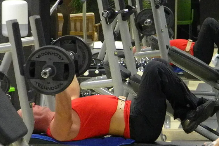 Cei care merg la sală sunt predispuși la îngrăşare