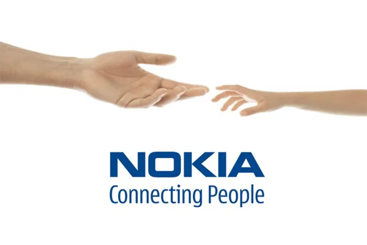Nokia și-a vândut divizia de mobile, dar vrea să cumpere Alcatel