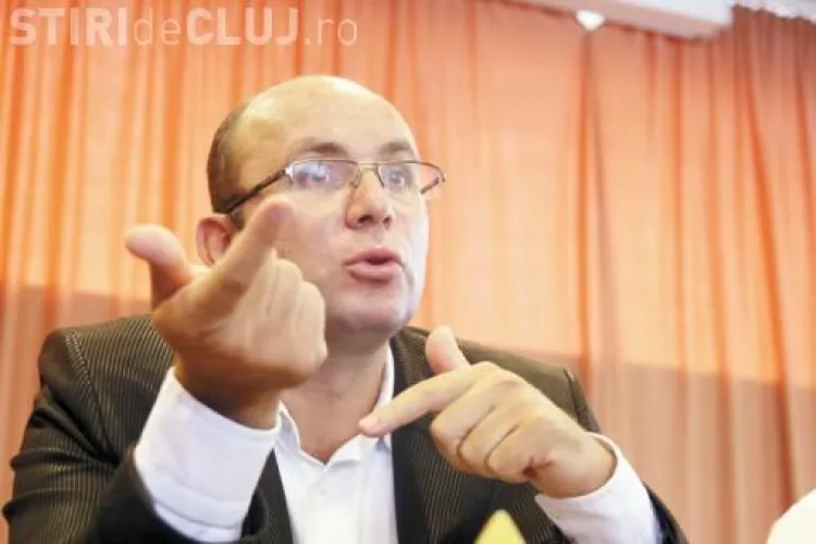 Cozmin Guşă predă la UBB Cluj, la catedra de Studii de Securitate