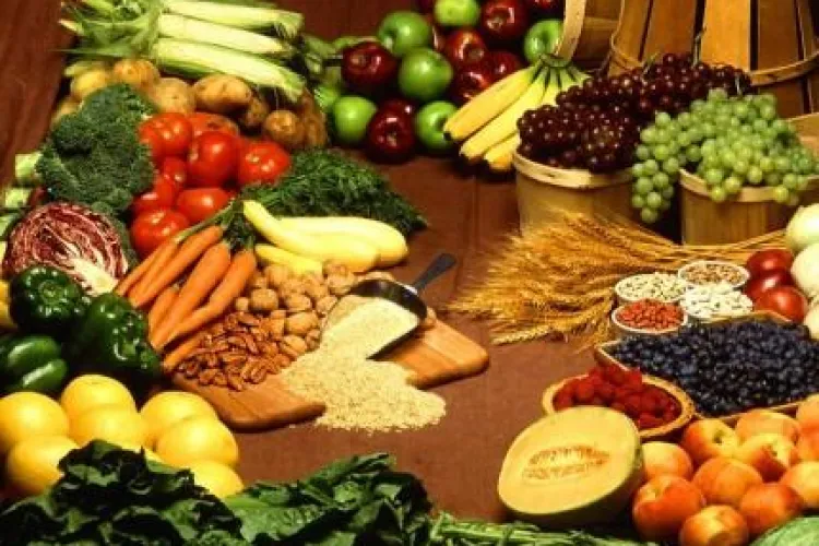 Ce legume şi fructe au cele mai multe pesticide