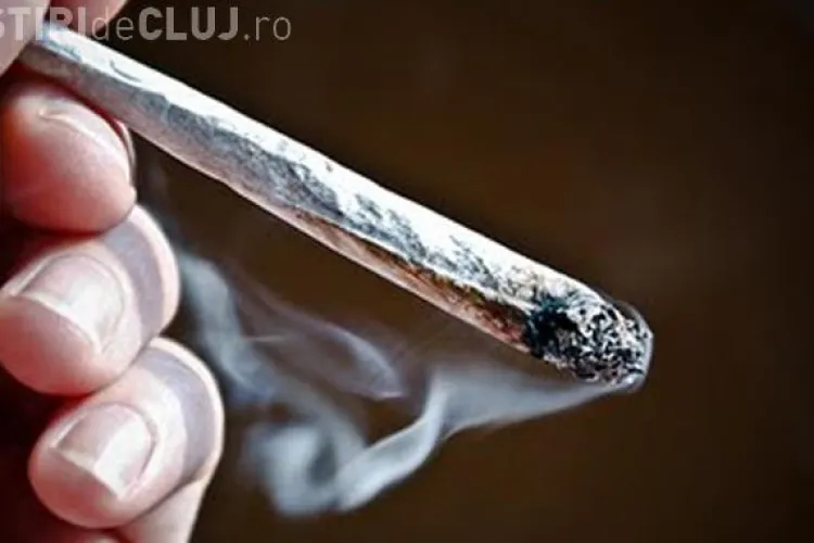 Peste 5% dintre adolescenții români se droghează. Vezi la ce vârste încep