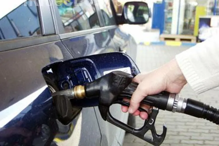 Statul român primește redevență de la Petrom 6 dolari la fiecare baril de ţiţei extras, ce valorează 94 de dolari