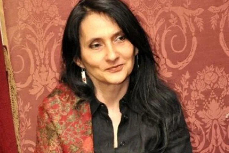 Regizoarea Mona Marian, de la Teatrul Național Cluj, a murit RĂPUSĂ de o boală necruțătoare