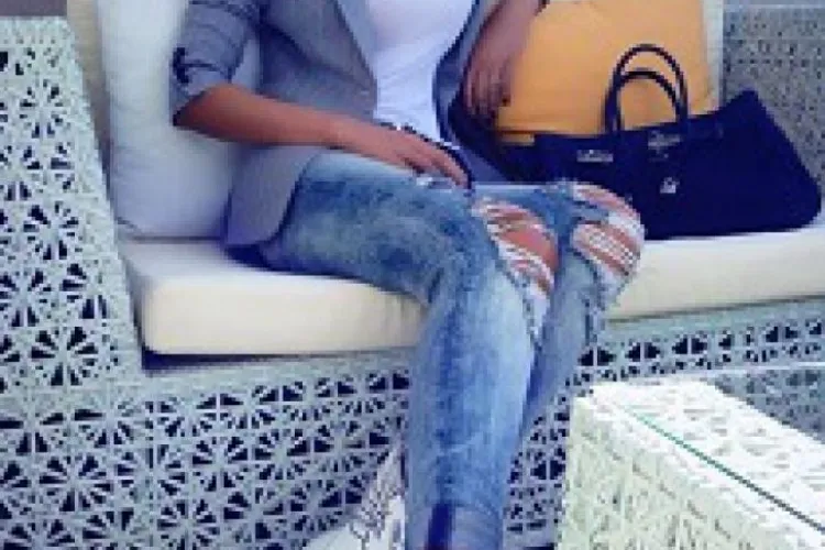 Bianca Drăguşanu dă o pereche de pantofi sport cât câștigă alții în jumătate de lună - FOTO