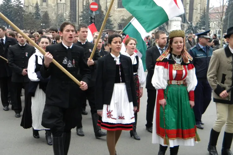 Bisericile tradiționale maghiare din Transilvania se opun proiectului de la Roșia Montană