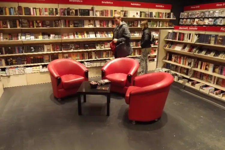 Așa arată noua librărie Diverta, fosta Universității - FOTO