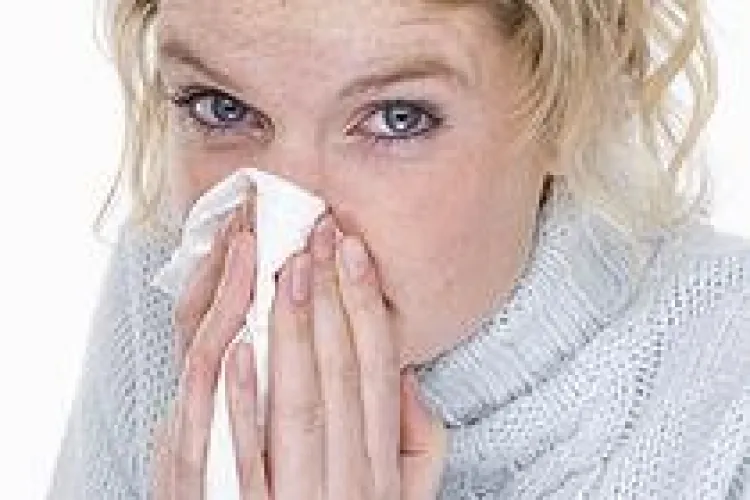 Cum să tratezi răceala cu remedii naturiste