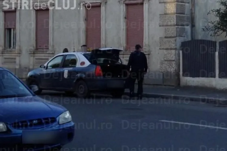 Hoți prinși în flagrant de un trecător în Dej FOTO