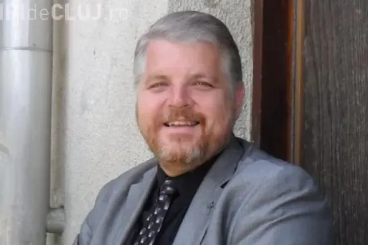 Un pastor american îşi BATE JOC de Cluj: Am văzut 50 de săraci care au "plonjat" într-un tomberon - VIDEO 