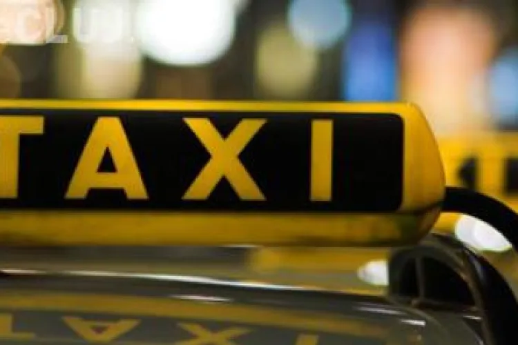 Șeful RATUC cere REDUCEREA numărului de taximetre din Cluj-Napoca pentru că încurcă autobuzele