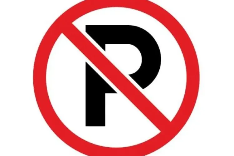 Propunerea unui clujean pentru Primărie: ”Desființarea indicatoarelor de parcare interzisă”