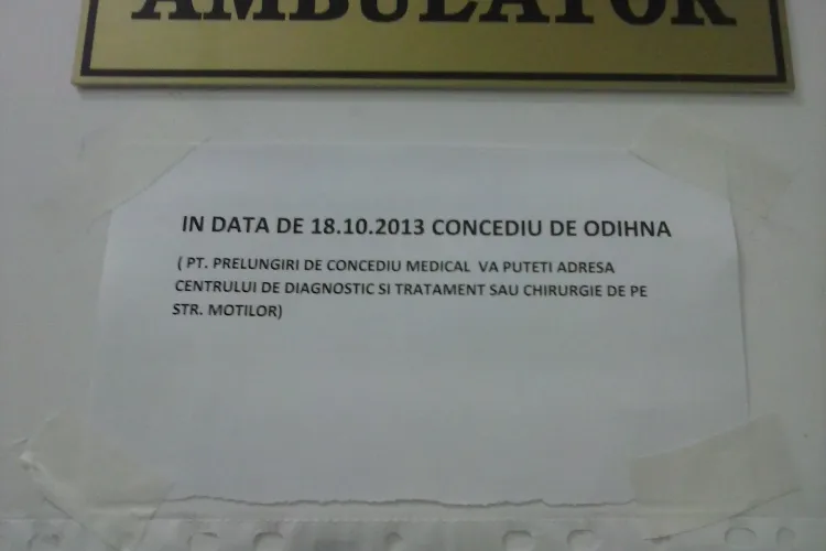 Medicii de la Ambulatorul Spitalului de Ortopedie Cluj s-au dus în concediu și au ÎNCHIS cabinetul - FOTO