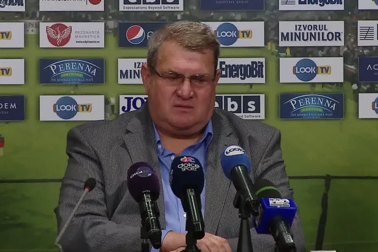 Iuliu Mureșan despre CRIZA FINANCIARĂ de la CFR Cluj. Rămâne Paszkany alături de echipă? - VIDEO