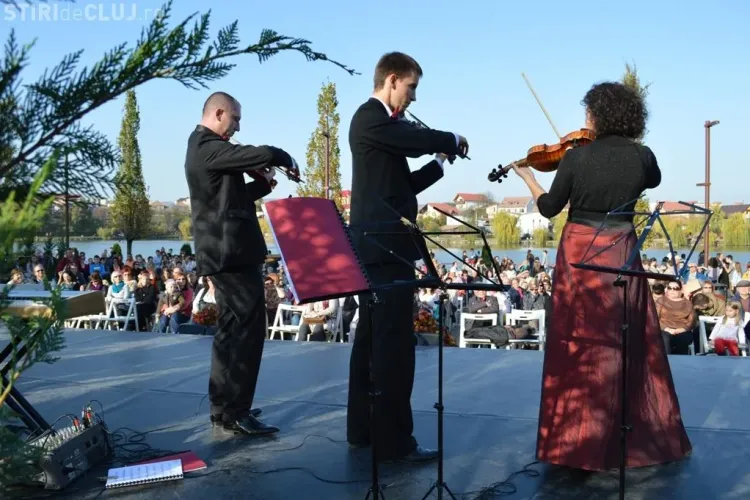 Peste 2.500 de clujeni au participat la inaugurarea Iulius Parc - FOTO