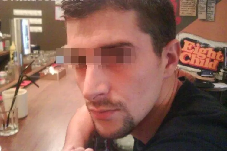 Un doctorand clujean  bătut de un taximetrist de la Student Taxi pentru că a întrebat de tarif