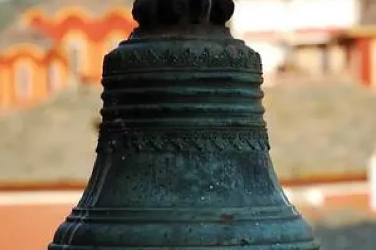 Clujenii din cartierul Între Lacuri, deranjați de ”clopotăreala” bisericii din zonă