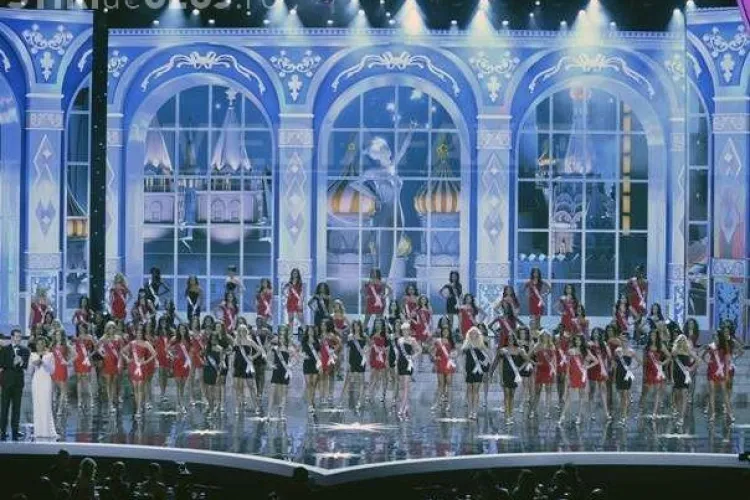 Miss Universe 2013: Vezi cum arată cea mai frumoasă femeie din lume FOTO-VIDEO