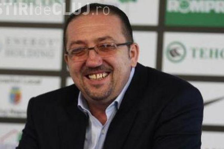 Walter vrea să ducă U Cluj în Liga a patra? A dat afară toată conducerea clubului, în frunte cu celebrul RJ - Mircea Cenan