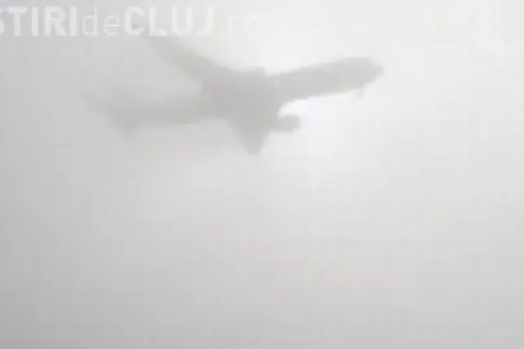 Avion care trebuia să aterizeze la Cluj, redirecţionat la Sibiu din cauza ceţii