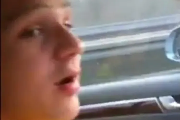 Șmecherul de Cluj care sfidează Poliția și merge cu 250 km/h pe Autostrada Transilvania: Mi-am luat permisul cu spagă - VIDEO