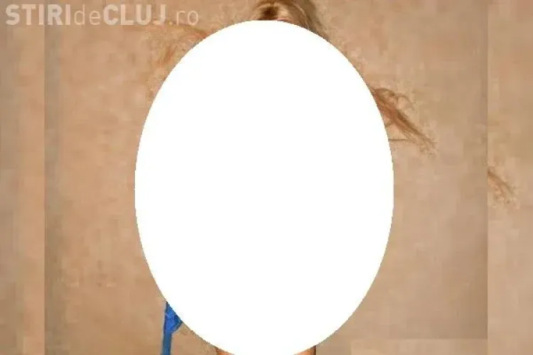 O elevă din România ar putea merge la închisoare pentru că s-a pozat indecent cu drapelul național FOTO