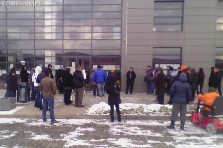 Floreștenii nu s-au ÎNGHESUIT să protesteze ANTI - Fany - FOTO