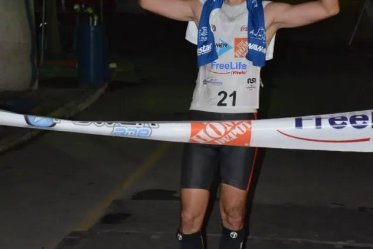 Un român a devenit campion mondial la Triplu Ultratriatlon