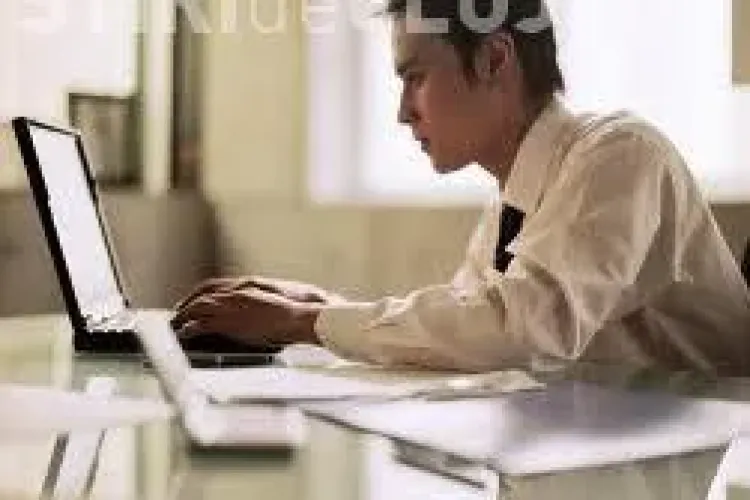 Un fost student de la UBB Cluj a devenit cel mai bine plătit freelancer din România