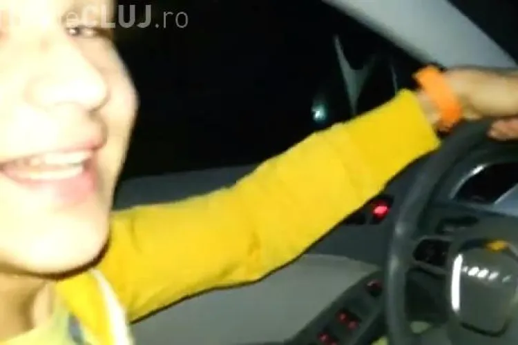 Un șmecheraș l-a imitat pe Nelson Mondialu și a gonit cu 200 de km/h pe Autostrada Transilvania: Unde-s gaborii... - VIDEO